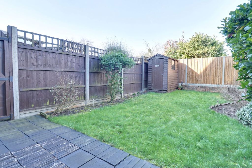 Property photo 2 of 11