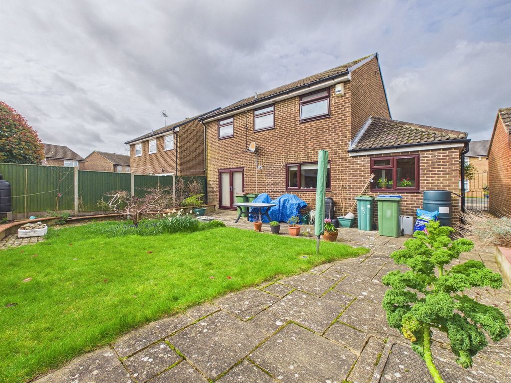 Property photo 2 of 16
