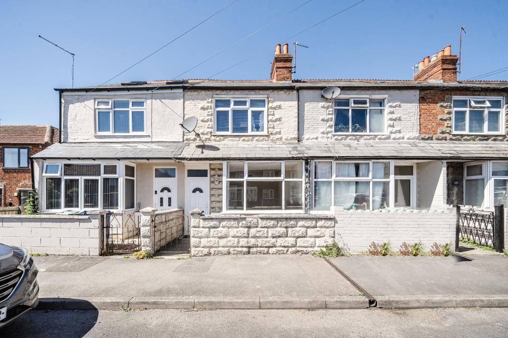 Property photo 1 of 17 External Front