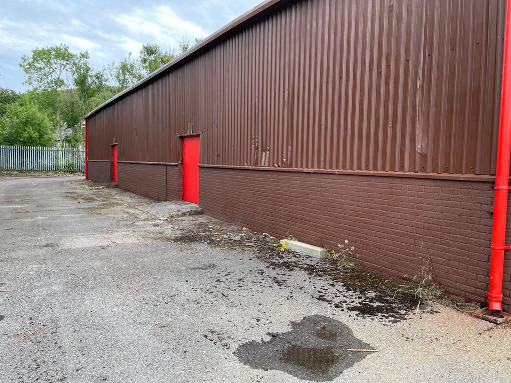Property photo 2 of 4