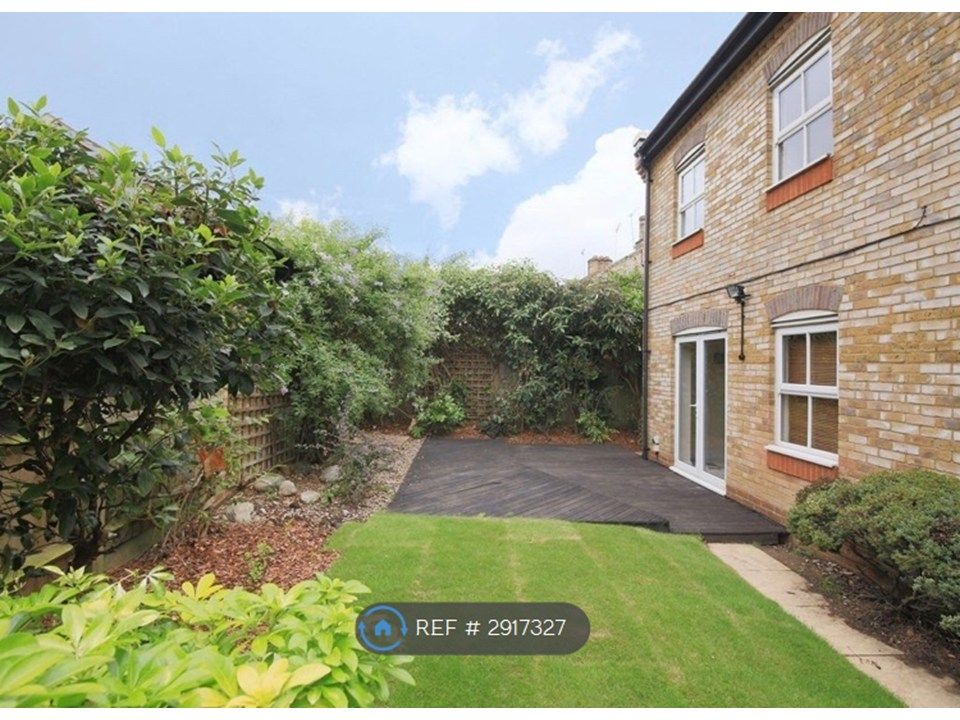 Property photo 3 of 9