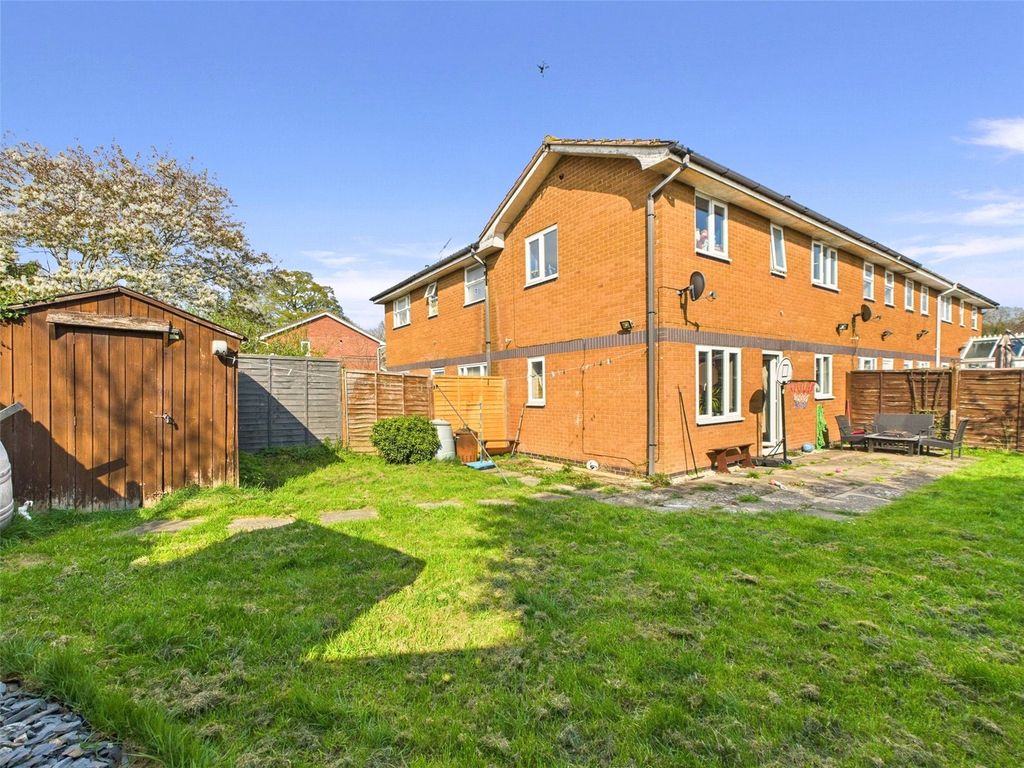 Property photo 1 of 16 Picture No. 22