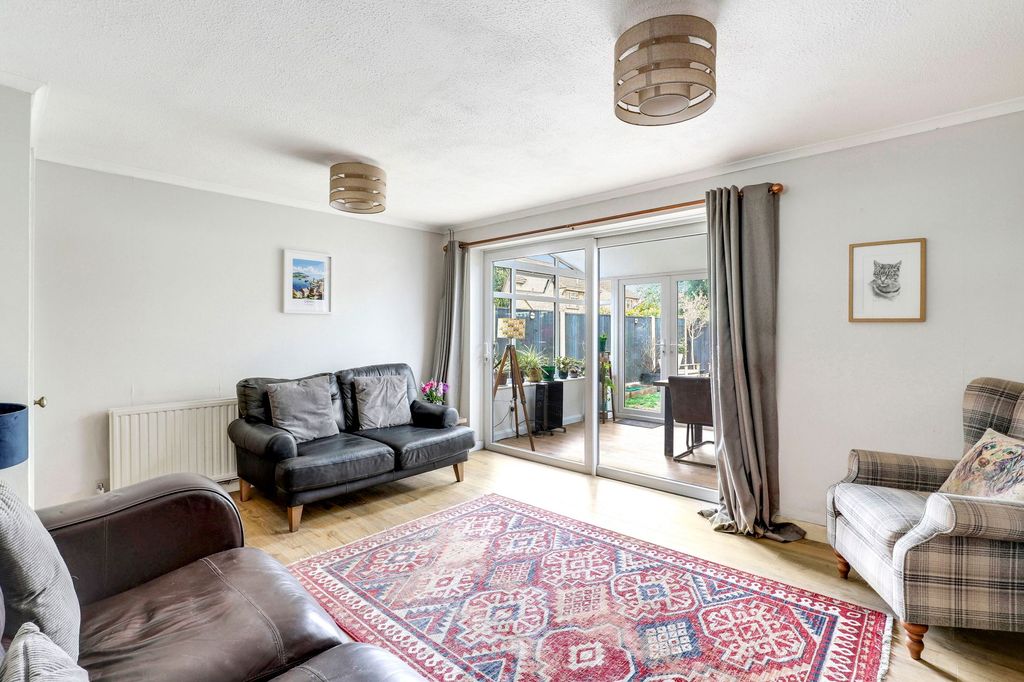 Property photo 3 of 14