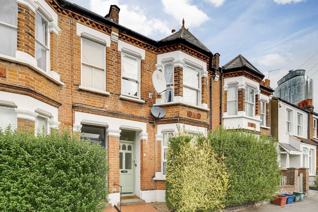 Property photo 1 of 6