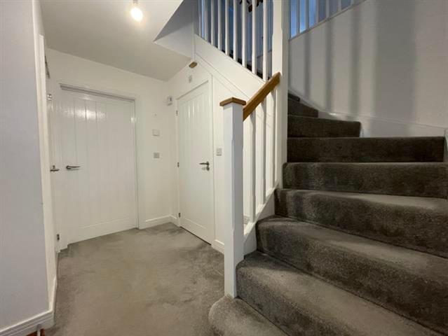 Property photo 3 of 19 Hallway