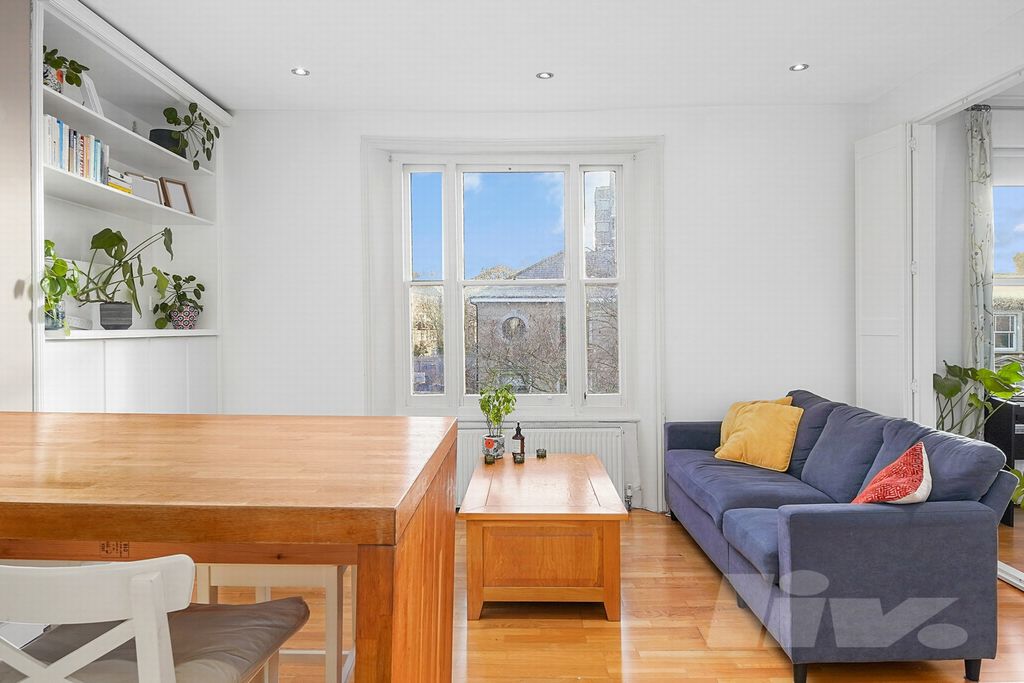 Property photo 2 of 17 Photo 13