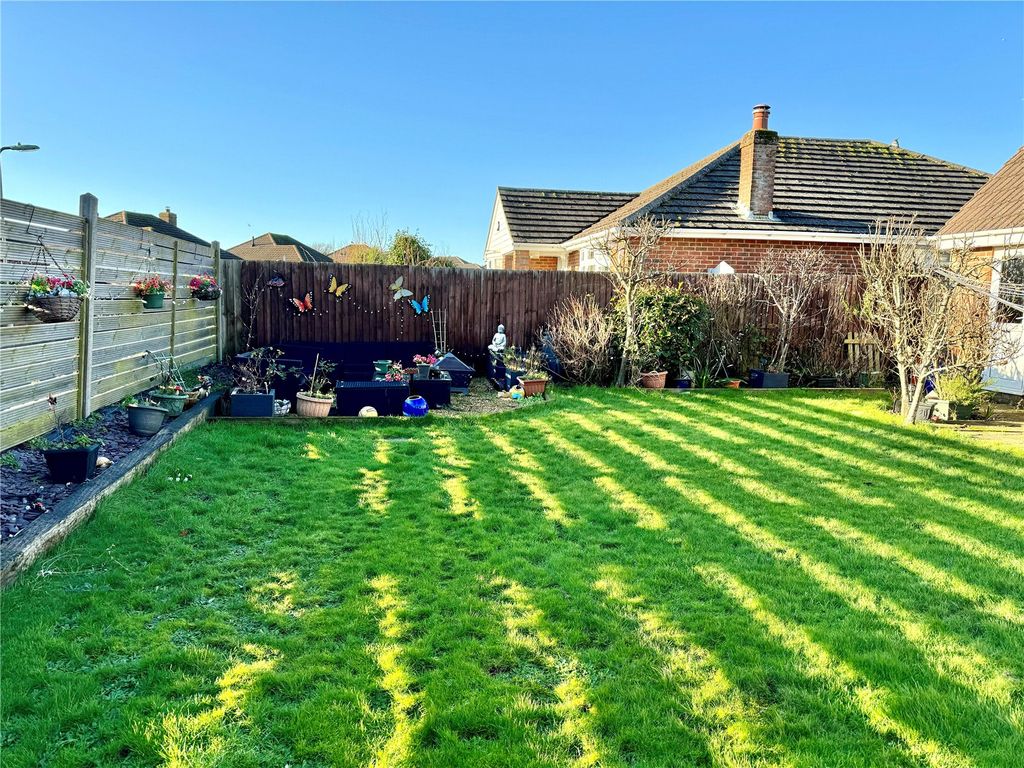 Property photo 3 of 13 Picture No. 15