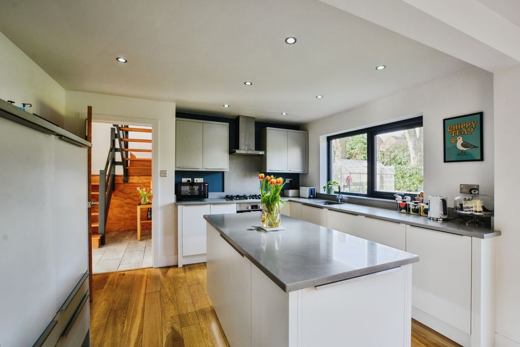 Property photo 2 of 22 Photo #2