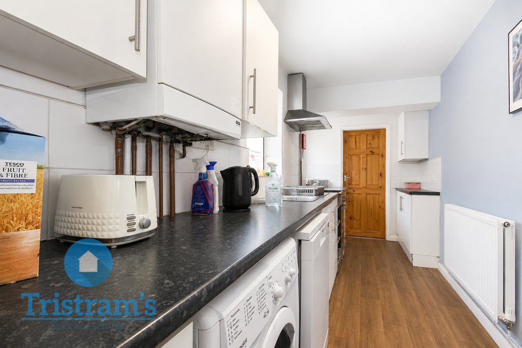Property photo 2 of 12 Fc38c18F-B28F-4226-B618-0Ab1d3d1A079