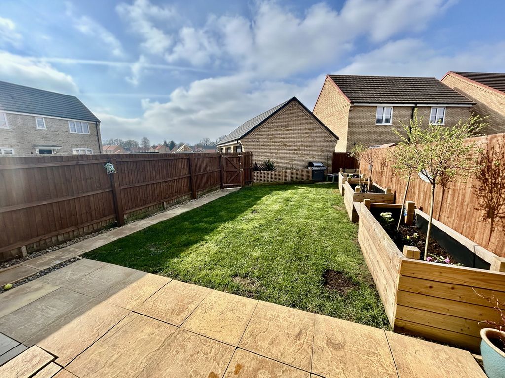 Property photo 2 of 13