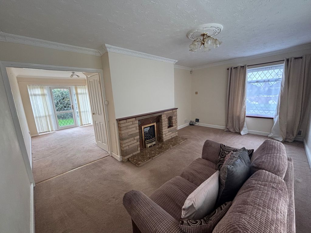 Property photo 3 of 13 Image