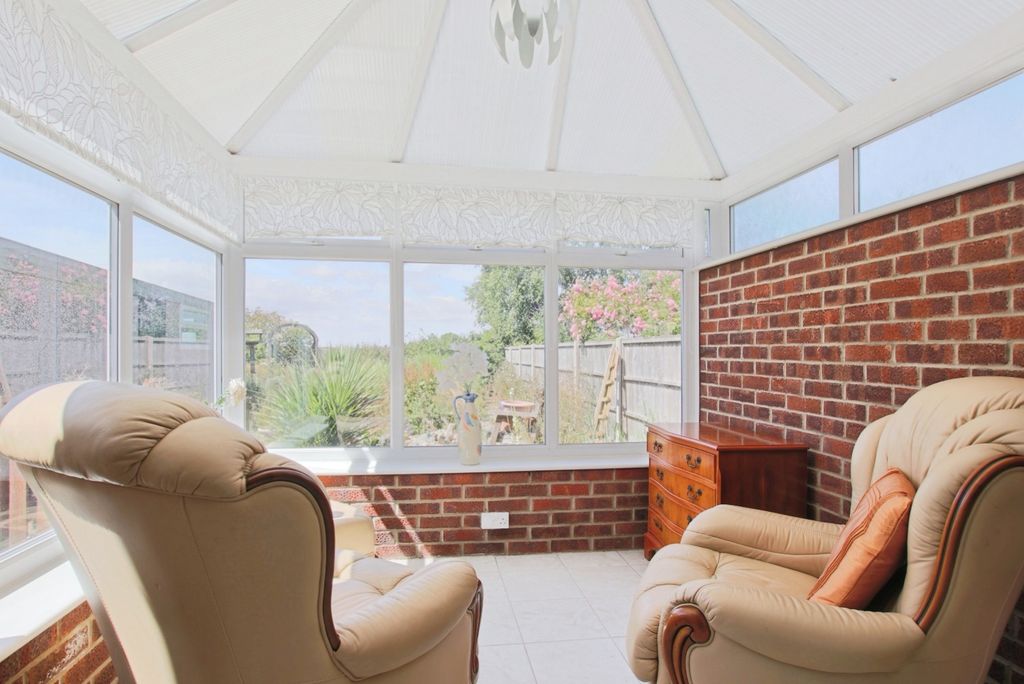 Property photo 3 of 9 4324146