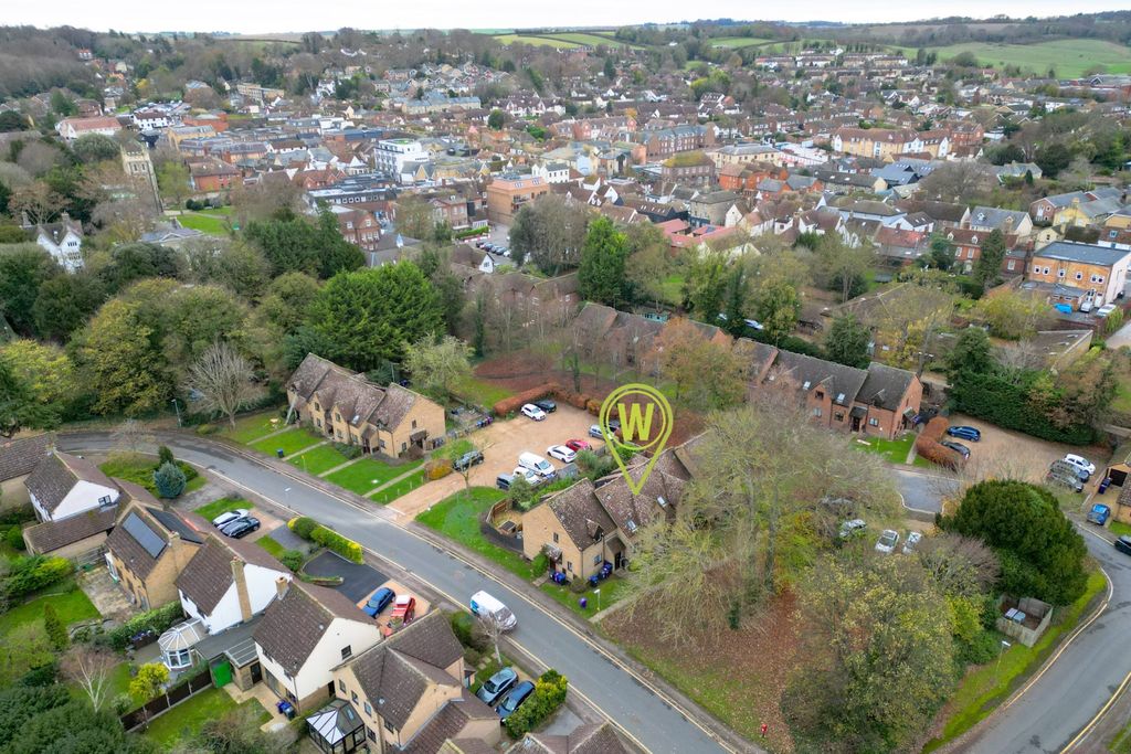 Property photo 2 of 12 4706721