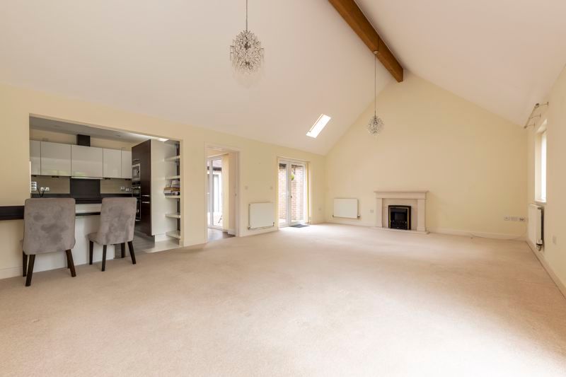 Property photo 2 of 23 Photo 17