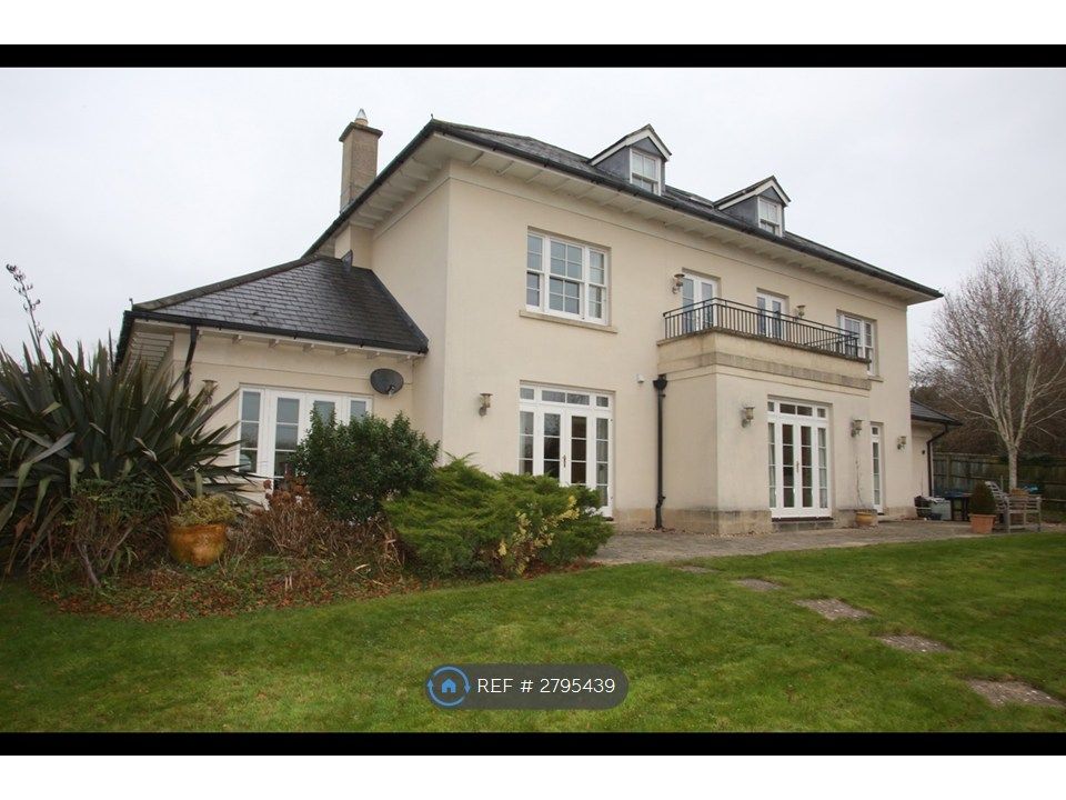 Property photo 1 of 35
