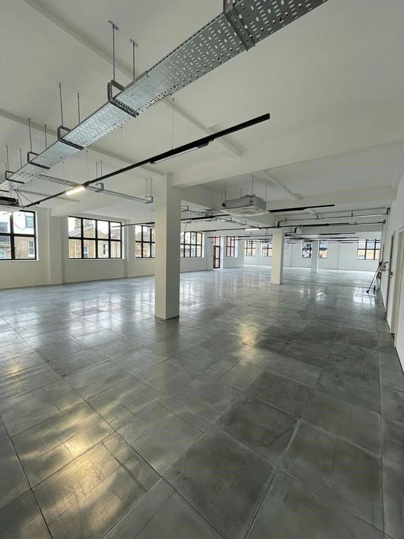 Property photo 2 of 7 15.Jpg