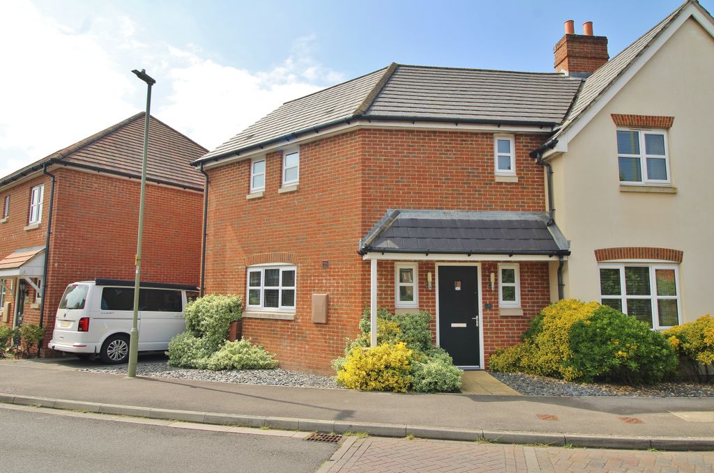 Property photo 1 of 23