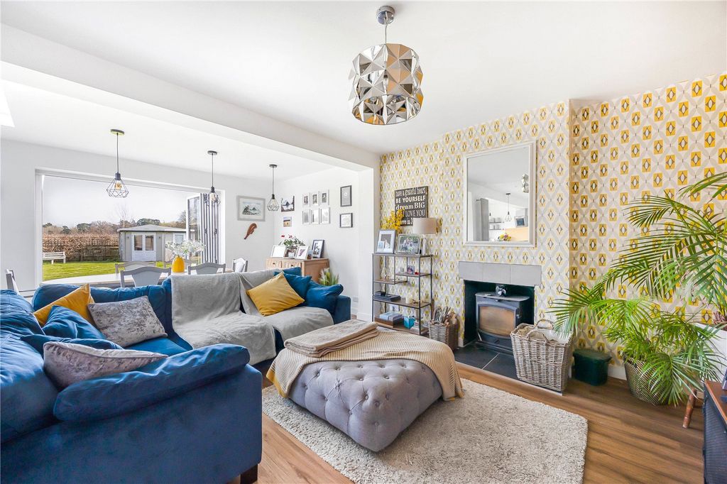 Property photo 3 of 18 Picture No. 52