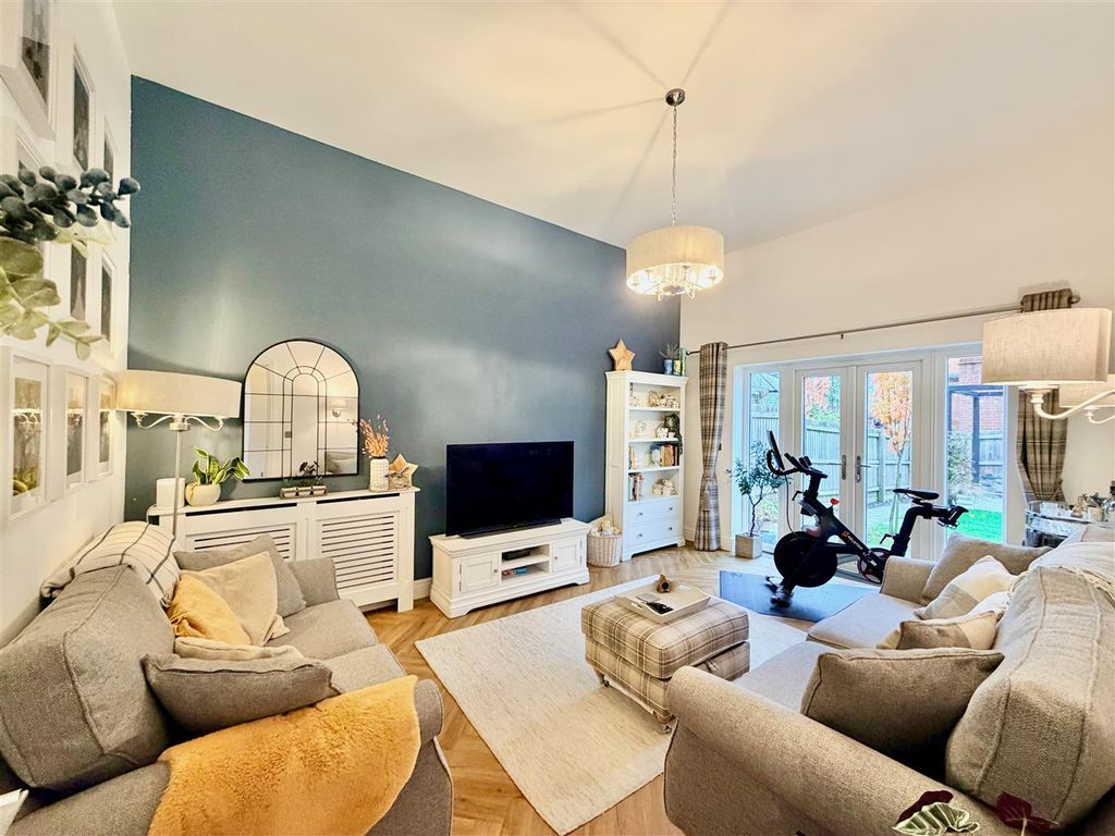 Property photo 2 of 26 Img_0300.Jpeg