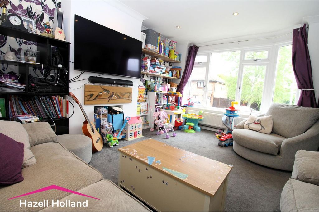 Property photo 3 of 15 Untitled Design (18).Jpg
