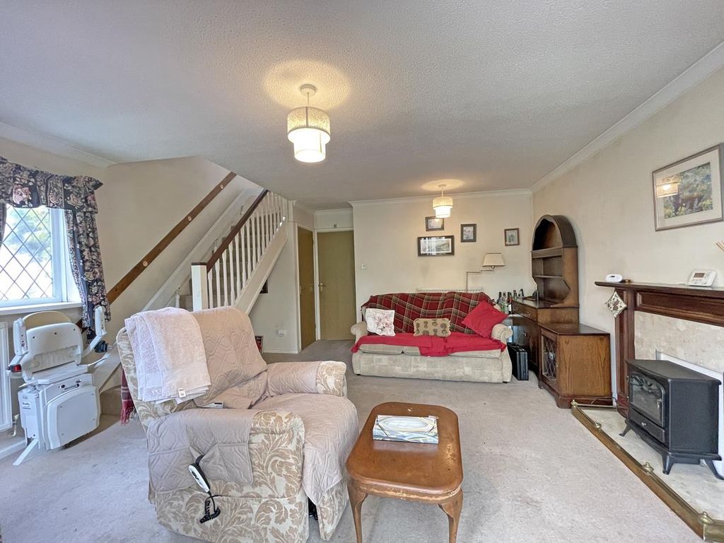 Property photo 2 of 14 Widey Court 16 - Living Room Front.Jpg