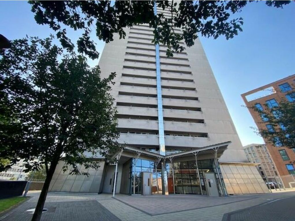 Property photo 1 of 9 Image