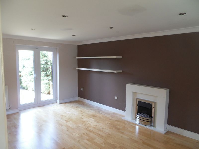 Property photo 2 of 17 Photo 3