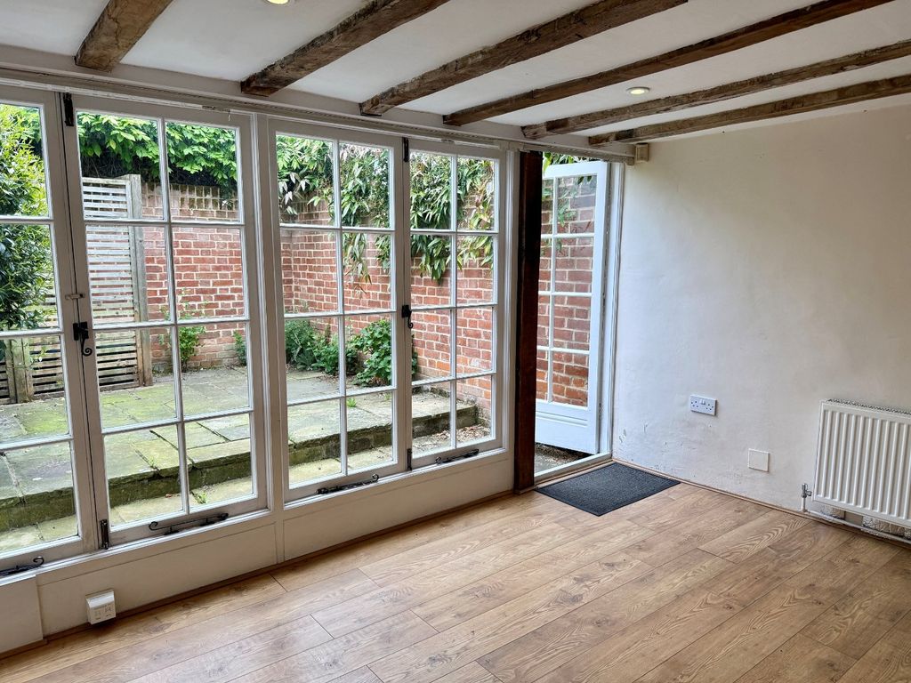 Property photo 2 of 17 Picture No. 20