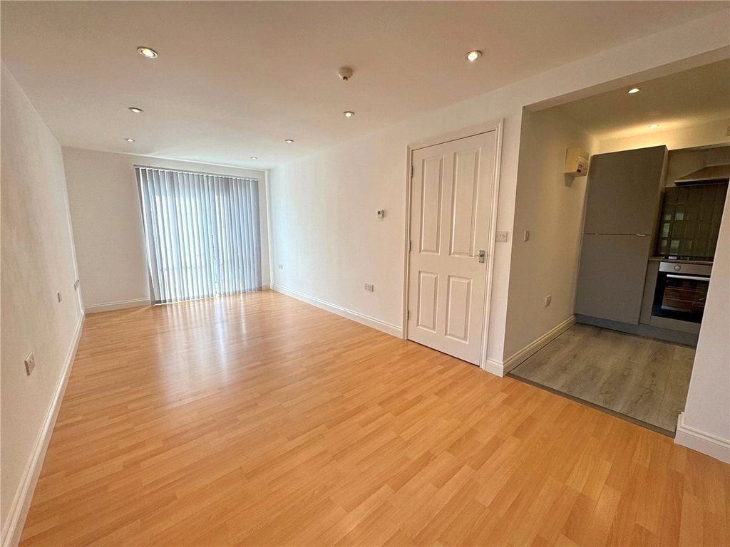 Property photo 3 of 9 Picture No. 07