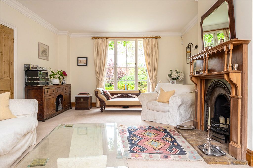 Property photo 2 of 31 Picture No. 2