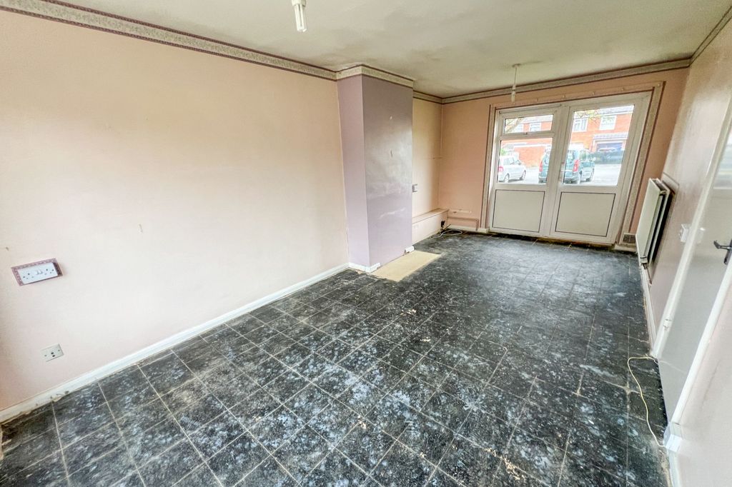 Property photo 3 of 16 80 Lime Kiln, Royal Wootton Bassett, Swindon, Wiltshire, Sn4 7Hg