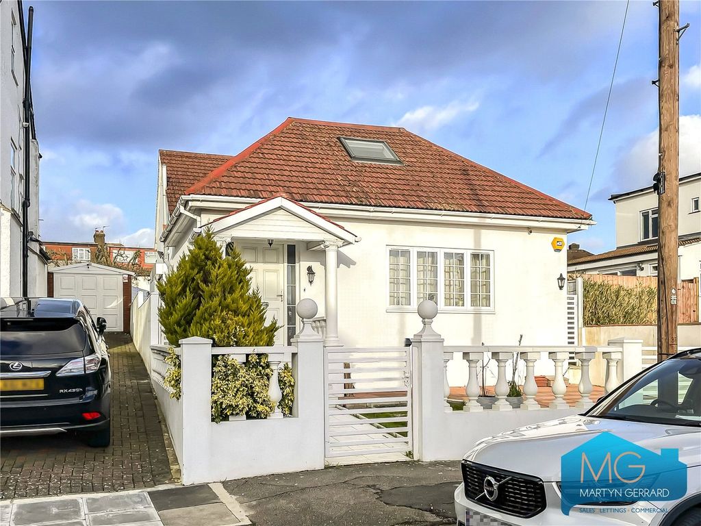 Property photo 1 of 19 Picture No. 06