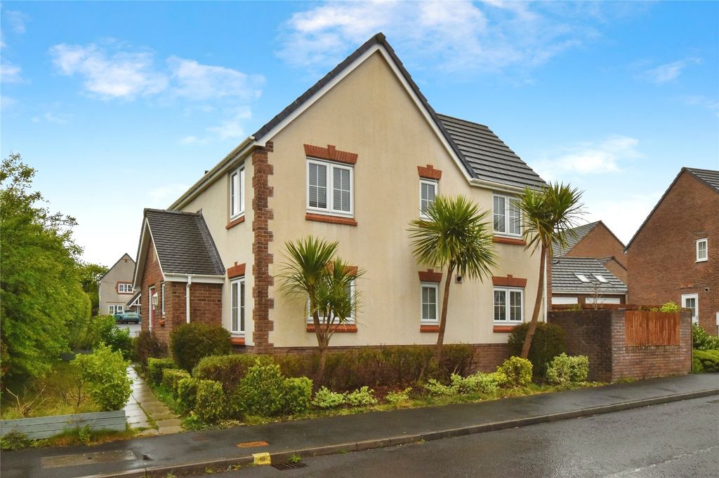 Property photo 1 of 25 Picture No. 21