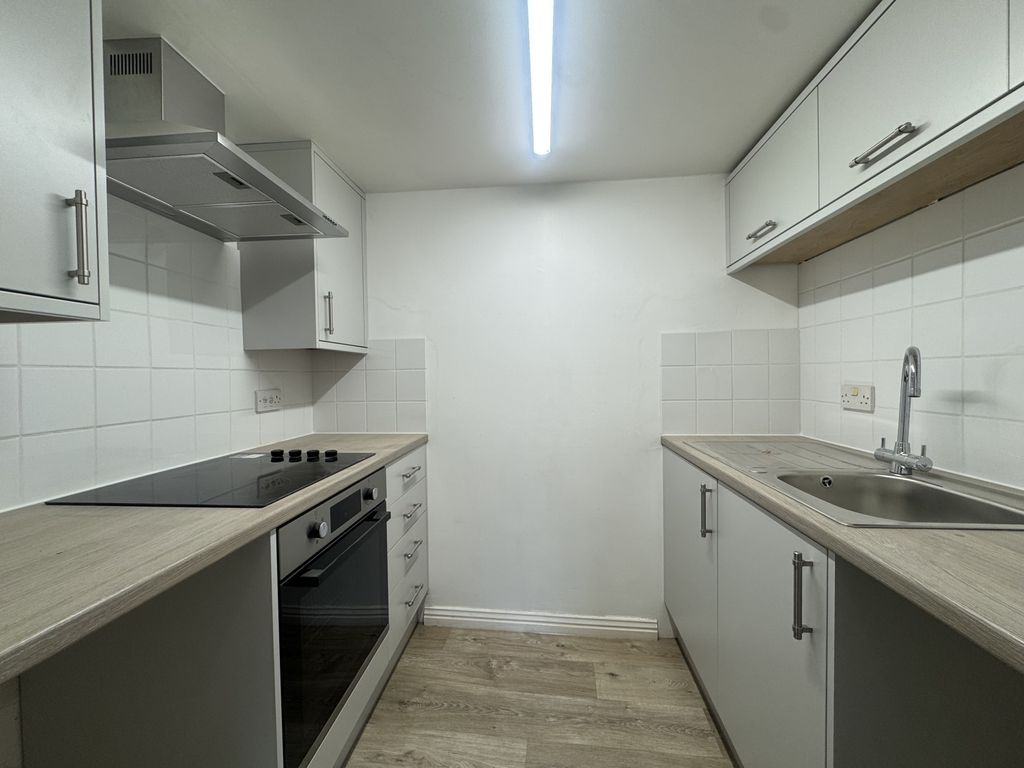 Property photo 2 of 8 Img_4057