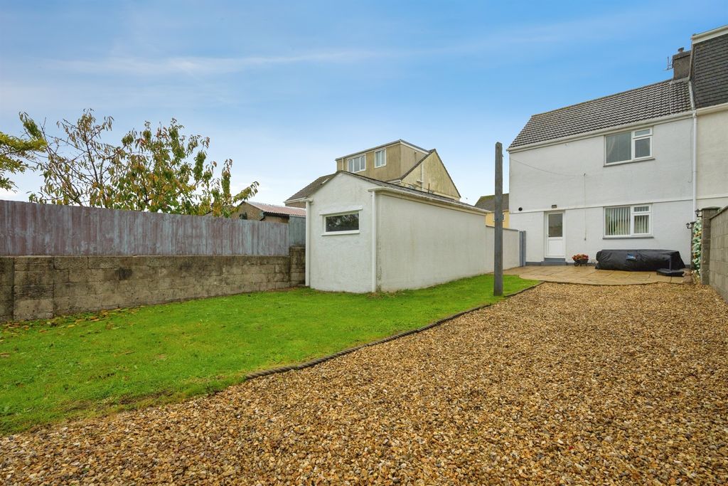 Property photo 3 of 19 Rear Garden