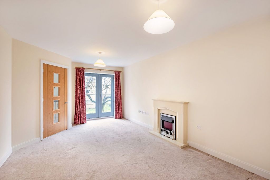 Property photo 3 of 10 Picture 3