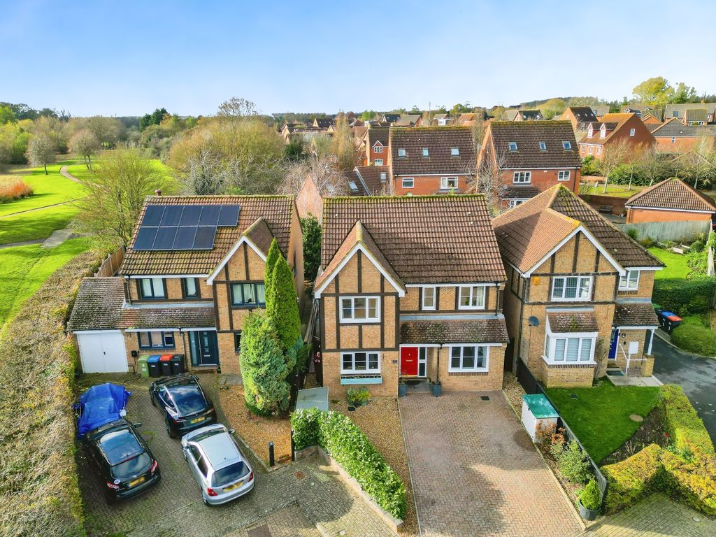 Property photo 2 of 24