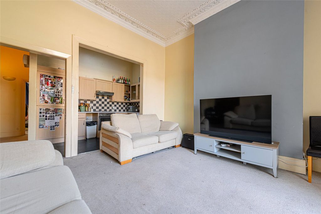 Property photo 3 of 17 Picture No. 08