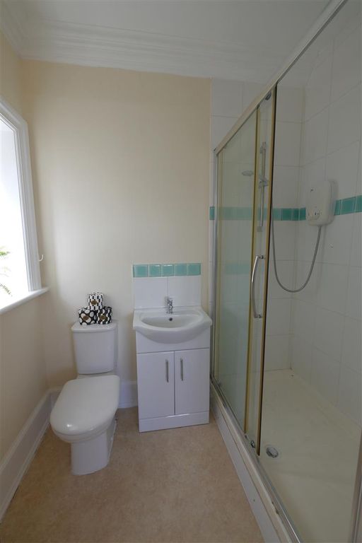 Property photo 3 of 4 En-Suite