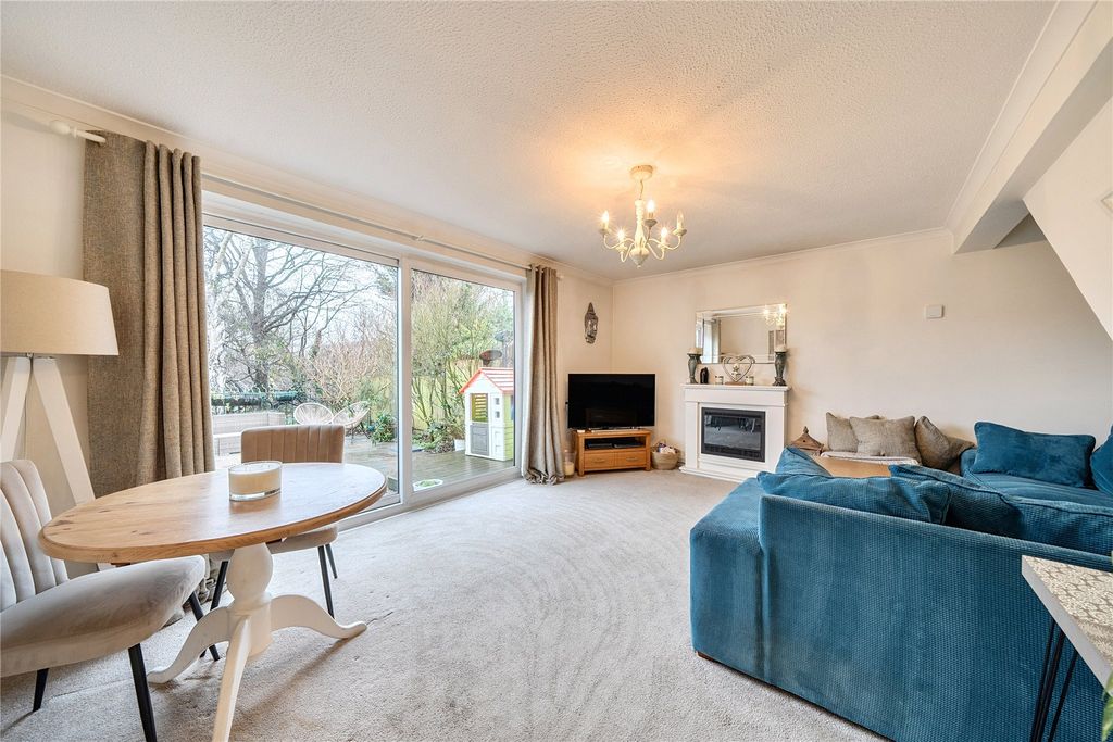 Property photo 2 of 18 Picture No. 16