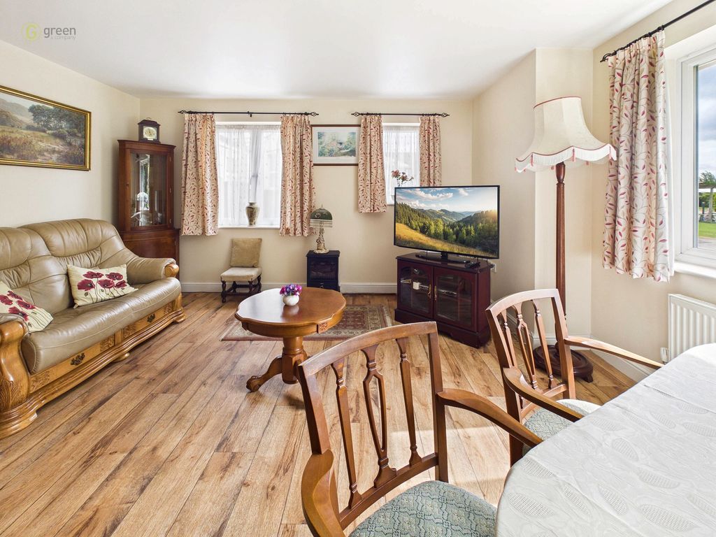 Property photo 3 of 13 41Bde20645E44Ed1A5Df868d0A70c847100Cam04425G0Pr0429Still004