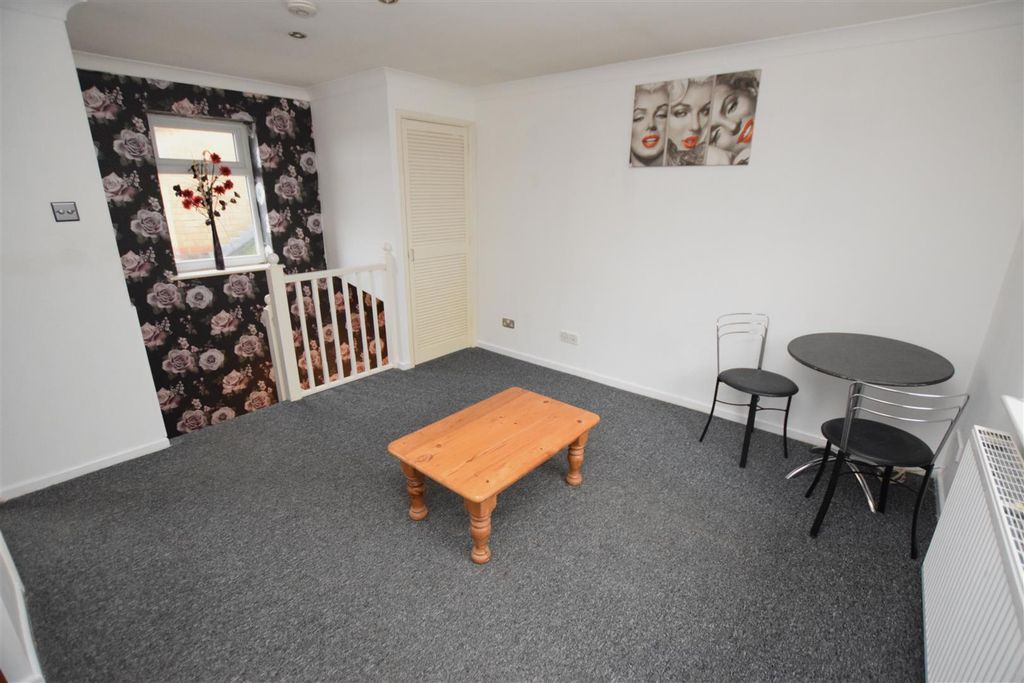 Property photo 3 of 7 Dsc_0198.Jpg