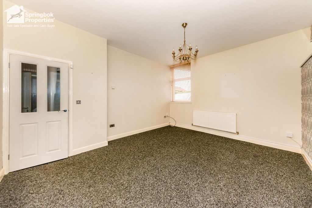 Property photo 3 of 15 Image 2