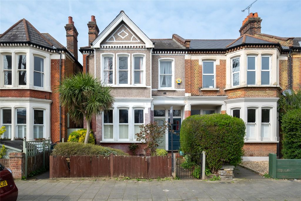 Property photo 2 of 9 Picture No. 27