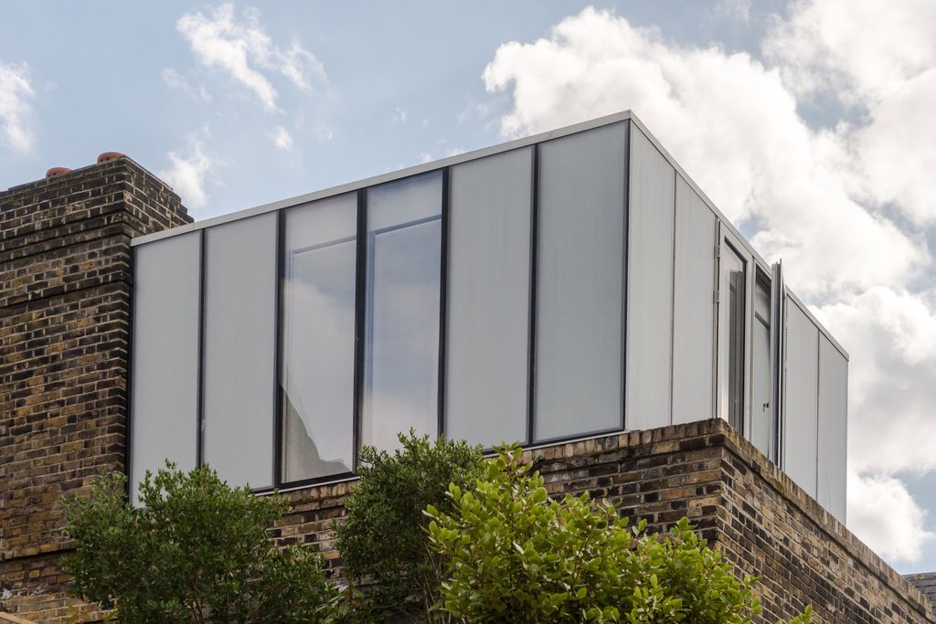 Property photo 3 of 32 270721 - 6A Basing Court-55.Jpg