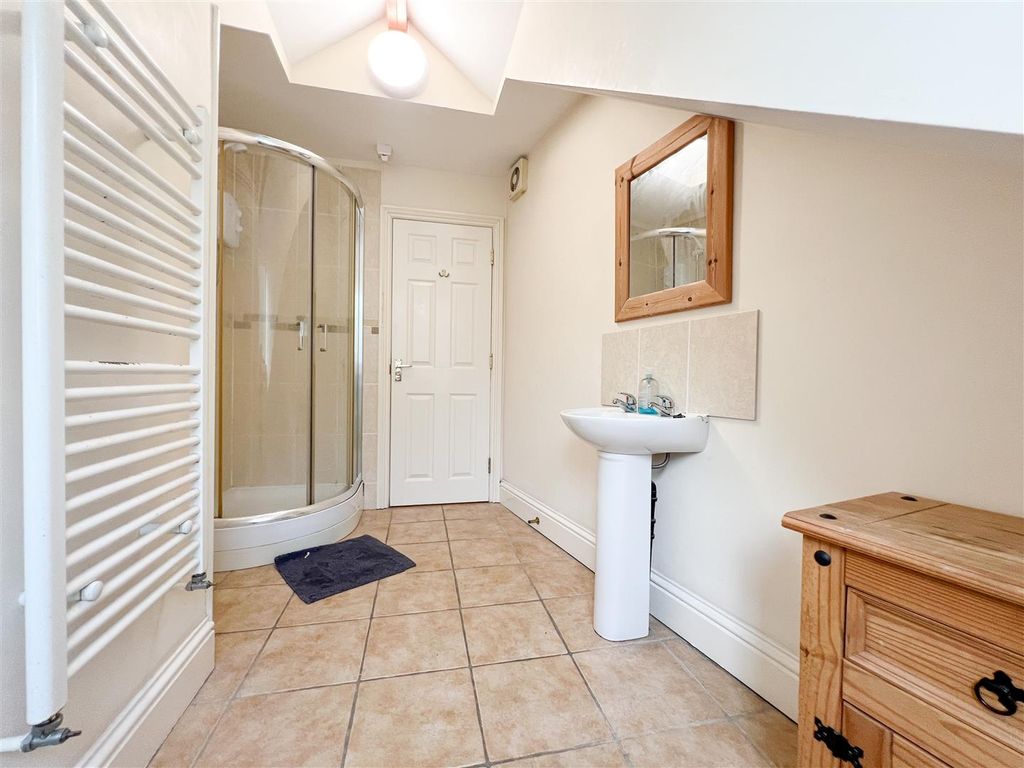 Property photo 3 of 13 Img_4967.Jpg