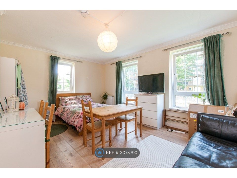 Property photo 1 of 11 Room 1