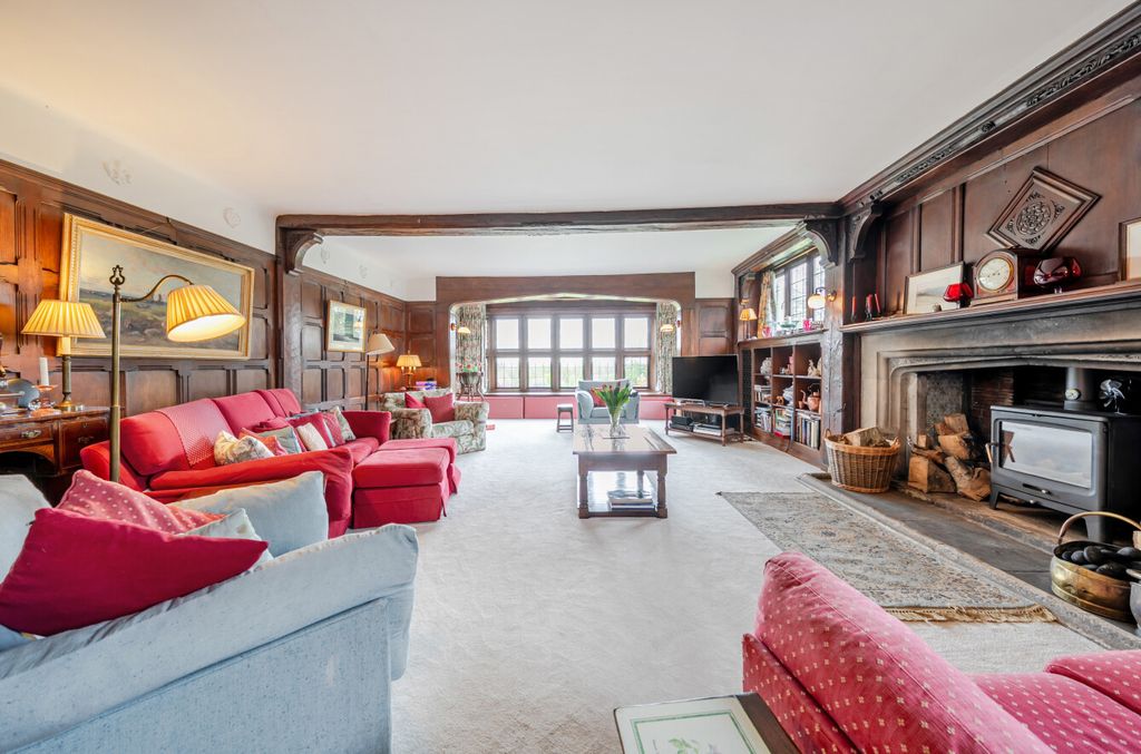 Property photo 2 of 28 1437106-32-69ce97...