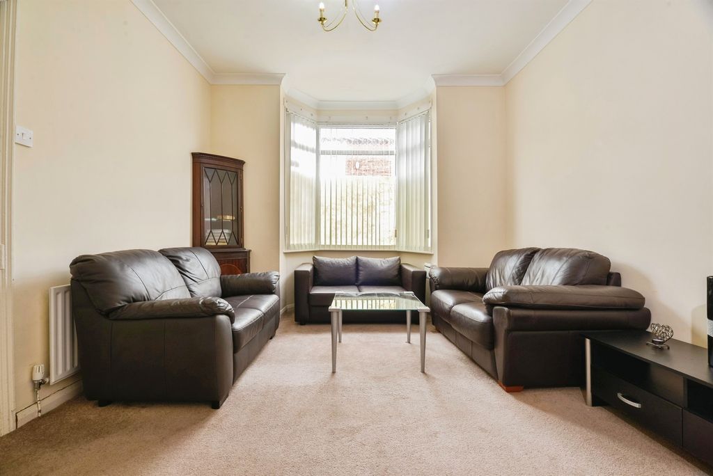 Property photo 3 of 24