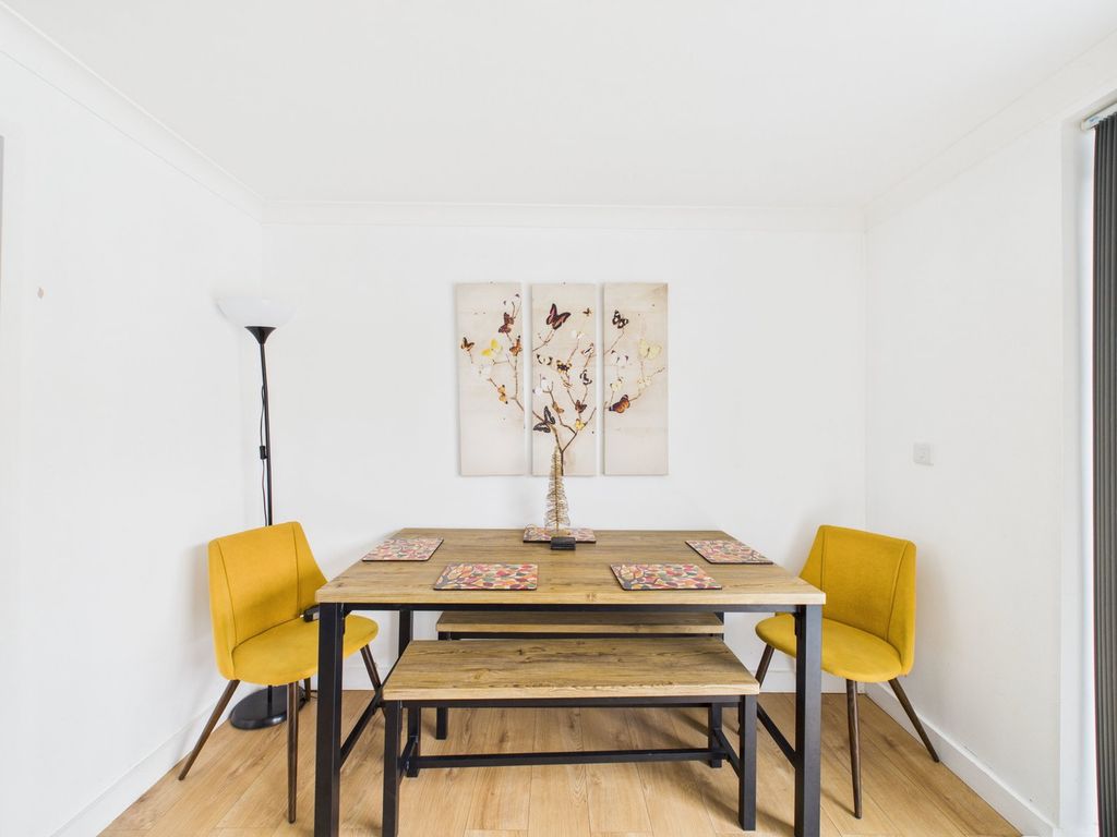 Additional image 7 of 3 bed flat for saleMillendreth, Looe (Quote Ref. Pm0522) PL13